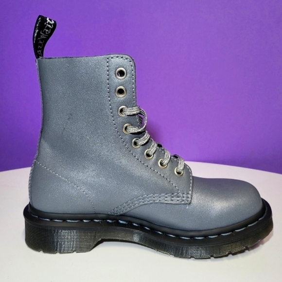 Dr.Martens 1460 Pascal Gray Size: 5 - Picture 7 of 13